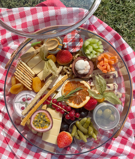 Cheese & Fruits Platter